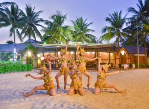 Các điệu múa Champa tại Nhà hàng Steak House ‘’The fan’’ - Furama Resort Đà Nẵng